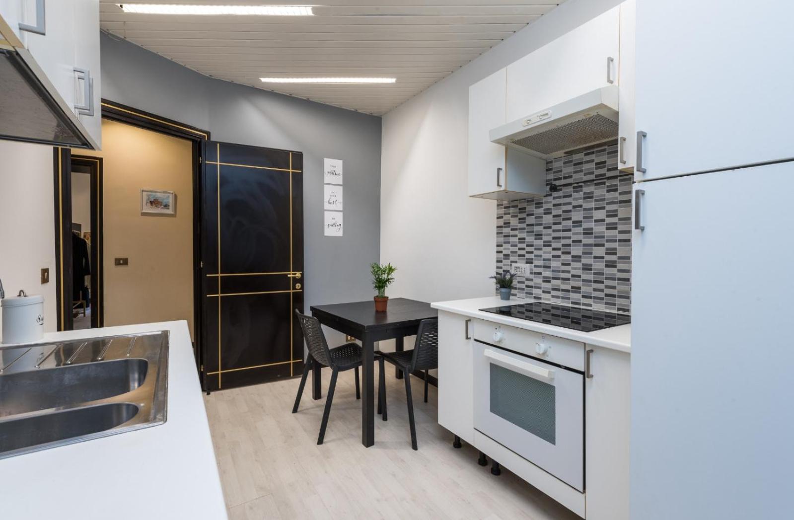 Apartamento La Dolce A Trastevere Luxury 3 Bedroom In Centro